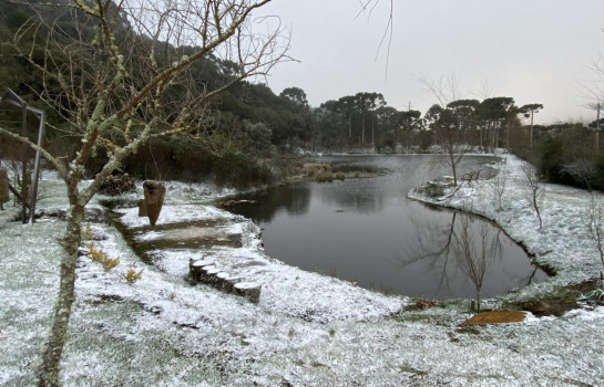 Quando Visitar Urubici, SC, para Presenciar a Neve - Pousada Cantos e Encantos - Urubici | Serra Catarinense Quando Visitar Urubici, SC, para Presenciar a Neve - Pousada Cantos e Encantos - Urubici | Serra Catarinense