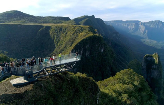 Melhores Mirantes de Urubici: Cenários para Fotografias Inesquecíveis e Contemplação da Natureza - Pousada Cantos e Encantos - Urubici | Serra Catarinense Melhores Mirantes de Urubici: Cenários para Fotografias Inesquecíveis e Contemplação da Natureza - Pousada Cantos e Encantos - Urubici | Serra Catarinense