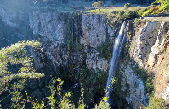 Trilhas e Cachoeiras em Urubici (SC): um guia para viver a Serra Catarinense na primavera-verão - Pousada Cantos e Encantos - Urubici | Serra Catarinense Trilhas e Cachoeiras em Urubici (SC): um guia para viver a Serra Catarinense na primavera-verão - Pousada Cantos e Encantos - Urubici | Serra Catarinense