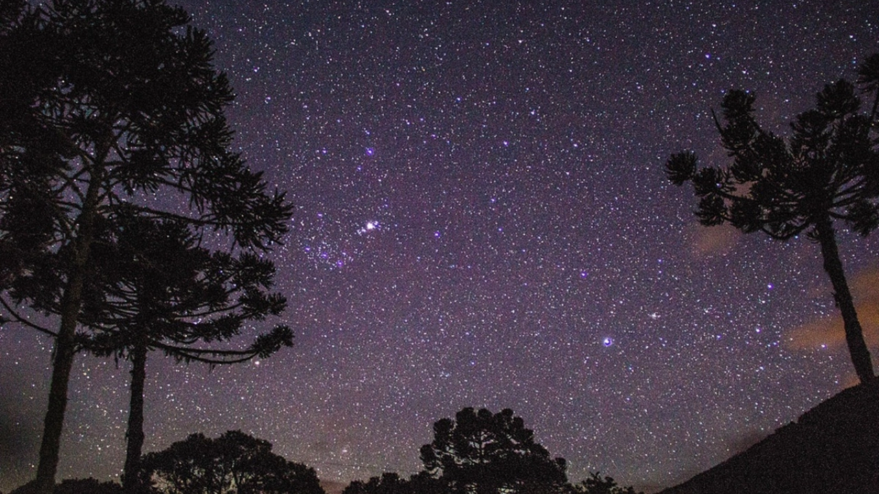 Longe das luzes das cidades, a Serra Catarinense revela uma paisagem que só aparece à noite (2) Longe das luzes das cidades, a Serra Catarinense revela uma paisagem que só aparece à noite (2)